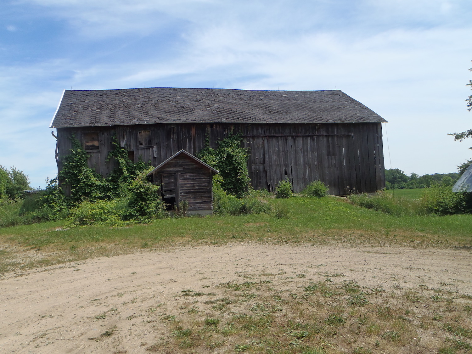 A dark barn in the countryside