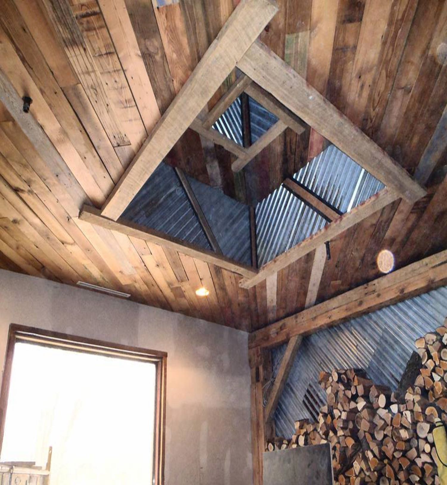 Reclaimed wood ceiling at a barbeque restaurant